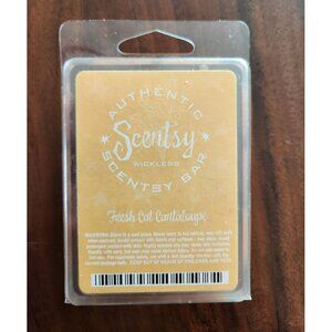 Authentic SCENTSY Bar - Fresh Cut Cantaloupe New Wickless Wax Bar Melt